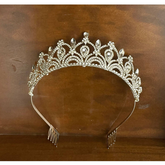 Clear Rhinestone Silver Tone‎ Metal Tiara Crown Comb NEW Bridal Hair Accessories - Picture 5 of 14